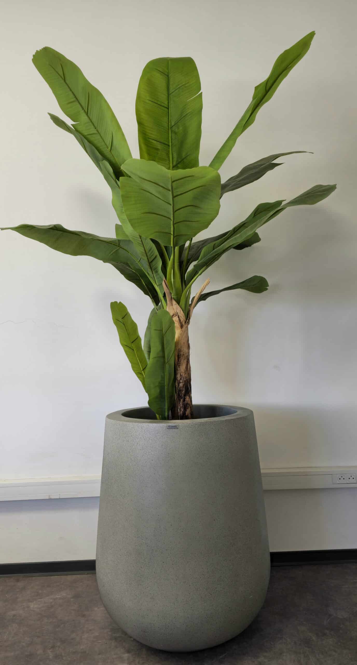 grand pots pour les plantes en composite 